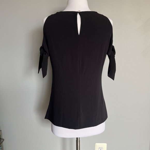 Ted Baker Yaele Black Cold-Shoulder Blouse Short Tie Sleeves Cocktail Top Tee - Picture 5 of 13
